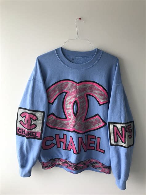 bootleg chanel sweater|Meer.